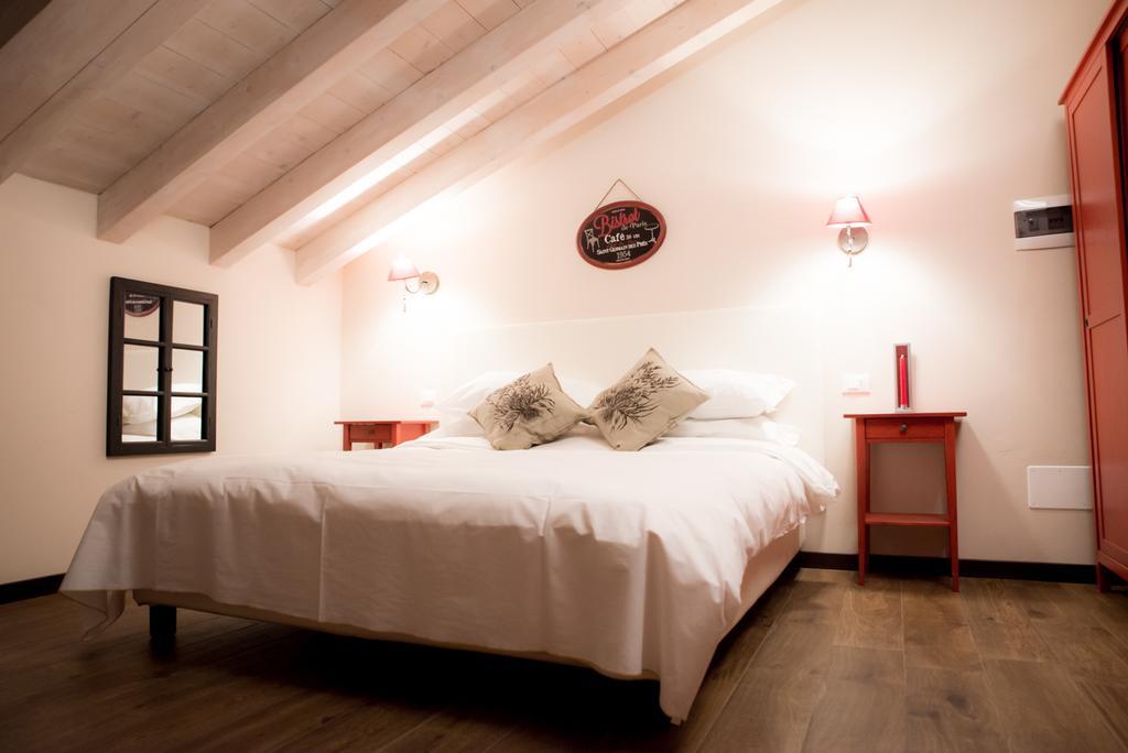Bed and Breakfast Casa Rosa Сан-Джулиано-Миланезе Номер фото