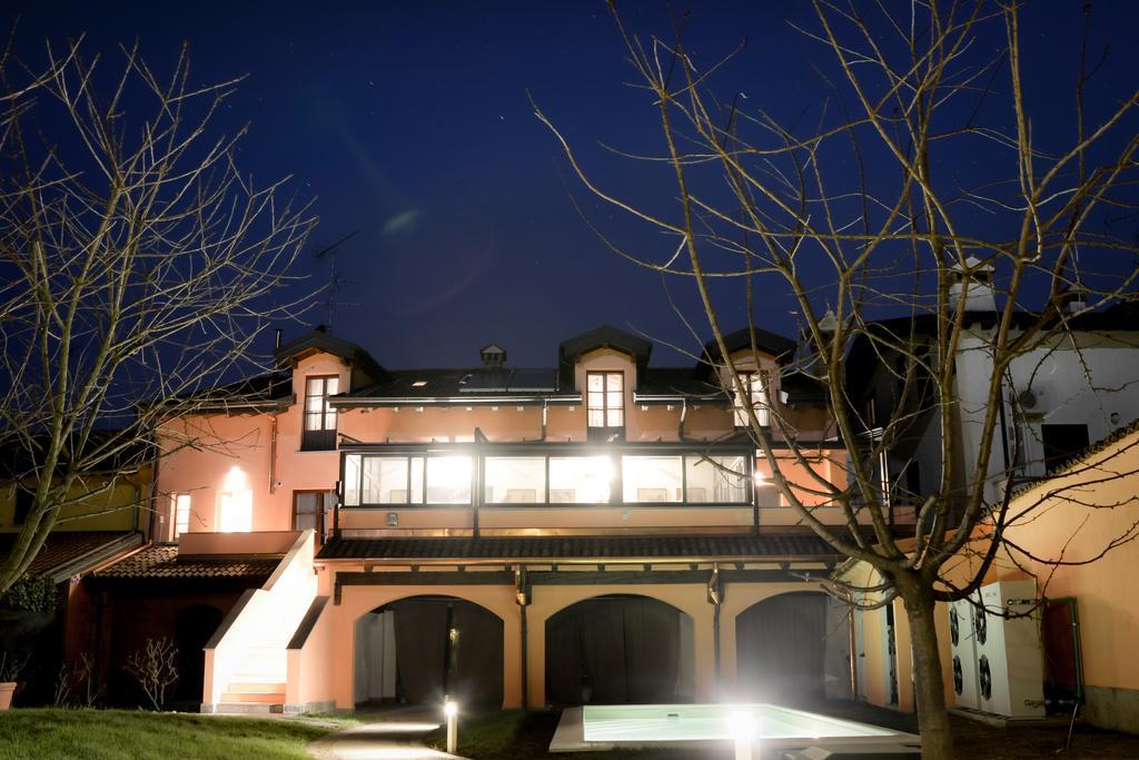 Bed and Breakfast Casa Rosa Сан-Джулиано-Миланезе Экстерьер фото