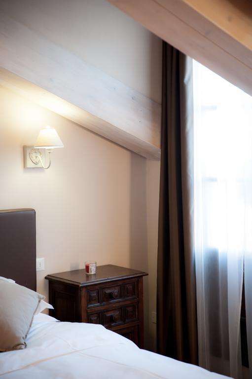 Bed and Breakfast Casa Rosa Сан-Джулиано-Миланезе Экстерьер фото