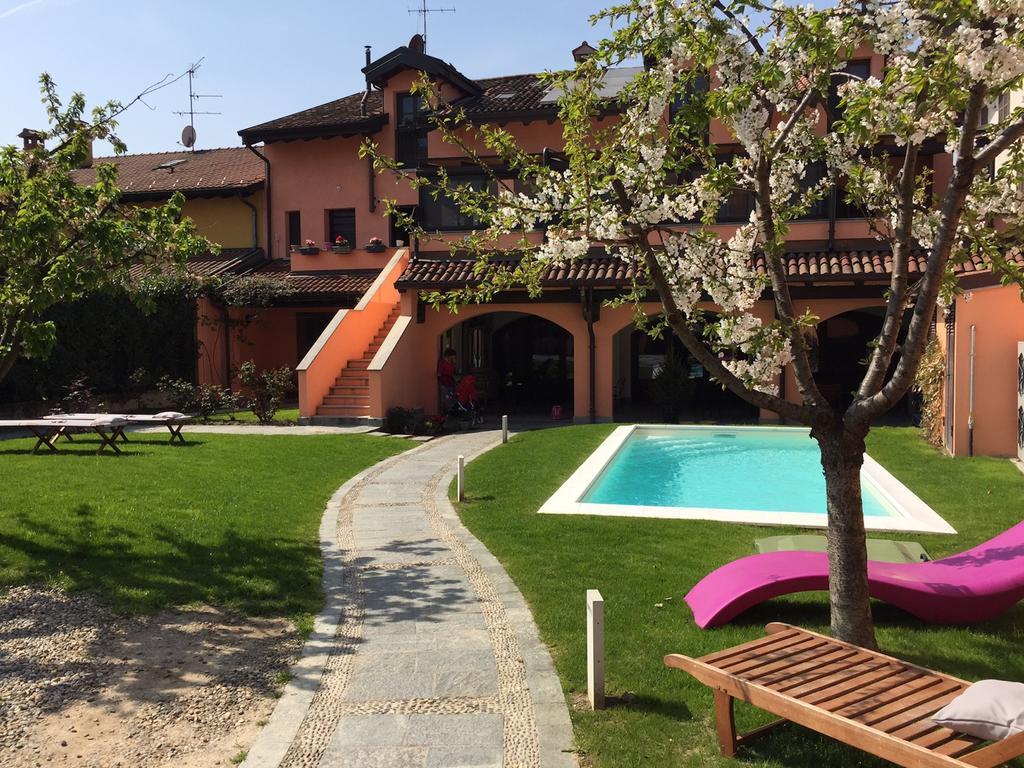 Bed and Breakfast Casa Rosa Сан-Джулиано-Миланезе Экстерьер фото