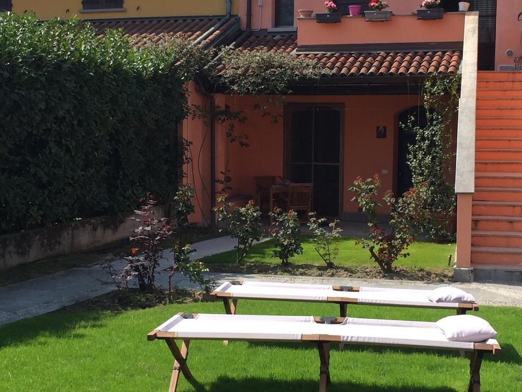 Bed and Breakfast Casa Rosa Сан-Джулиано-Миланезе Экстерьер фото